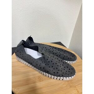 Eric Michael Shoes Size 39 Copa Charcoal Grey Laser Cut Leather Slip On Flats